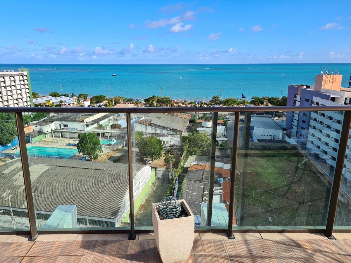 Apartamento Grande Beira-mar 2/4 Pajucara